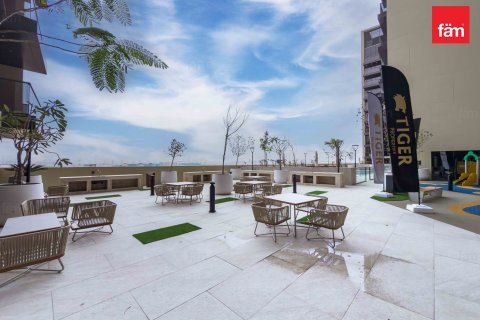 Apartmen di Dubai, UAE 1 bilik tidur, 79.3 meter persegi № 699829 - foto 9