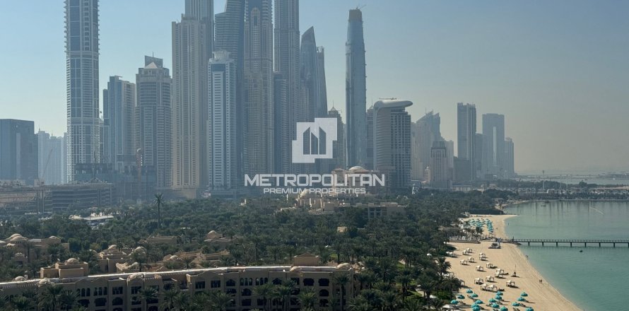 דירה ב Palm Jumeirah, Dubai, איחוד האמירויות 2 חדרי שינה, 164 מ"ר מספר 665191