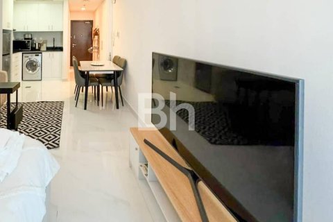 Huoneisto Dubai Marina, Arabiemiraatit 43 m2 № 643360 - kuva 2