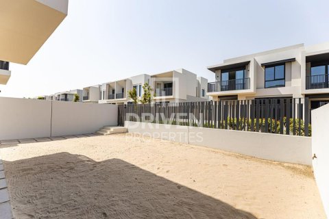 Jebel Ali, Dubai, UAE의 임대용 타운하우스 침실 4개, 339.56제곱미터 번호 746468 - 사진 16