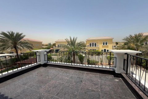 Vila v Jumeirah Park, Dubai, SAE 3 ložnice, 328 m² Č.: 613012 - fotografie 9