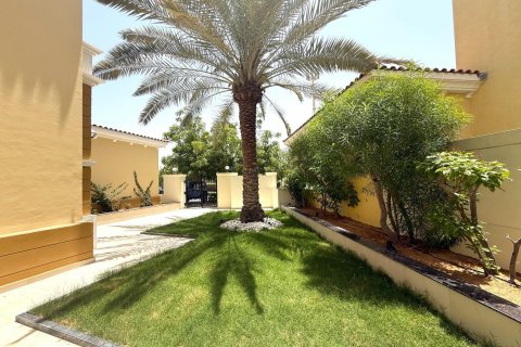 Vila v Jumeirah Park, Dubai, SAE 3 ložnice, 328 m² Č.: 613012 - fotografie 22