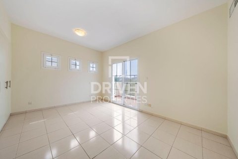 Villa in The Springs, Dubai, UAE 3 bedrooms, 377 sq.m. № 746406 - photo 13