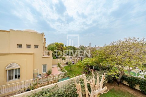 Villa in The Springs, Dubai, UAE 3 bedrooms, 377 sq.m. № 746406 - photo 20