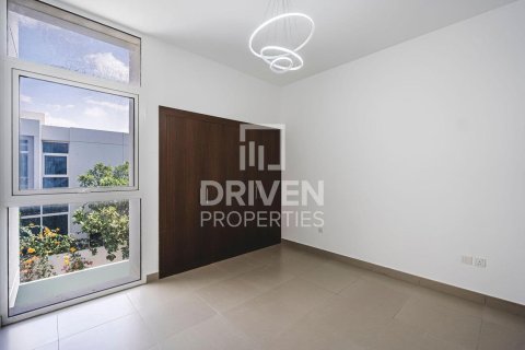 Radový dom v Mudon, Dubai, SAE 3 spálne, 263.94 m2 č. 746408 - Fotografia 17