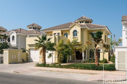 Villa in Palm Jumeirah, Dubai, UAE 4 bedrooms, 657 sq.m. № 680717 - photo 6