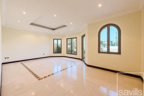 Villa in Palm Jumeirah, Dubai, UAE 4 bedrooms, 657 sq.m. № 680717 - photo 3