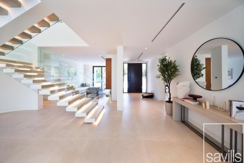 Vilë në Jumeirah Islands, Dubai, Emiratet e Bashkuara Arabe 5 dhoma gjumi, 547 m2. № 680716 - Foto 3