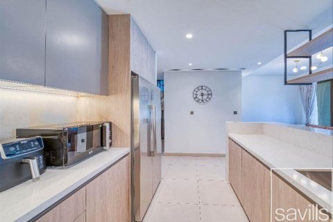 Kaupunkipientalo Tilal Al Ghaf, Dubai, Arabiemiraatit 3 makuuhuonetta, 142 m2 № 680713 - kuva 7