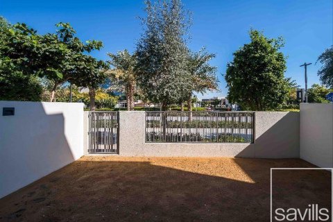 Kaupunkipientalo Tilal Al Ghaf, Dubai, Arabiemiraatit 3 makuuhuonetta, 142 m2 № 680713 - kuva 27