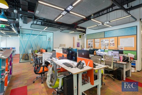 Zyrë në Business Bay, Dubai, Emiratet e Bashkuara Arabe 147 m2. № 704713 - Foto 18