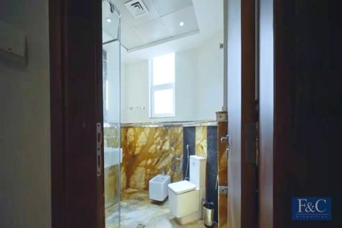 Villa te huur in Umm Suqeim, Dubai, VAE 7 slaapkamers, 892 vr.m., nr 704708 - foto 26