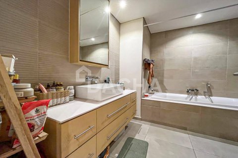 Apartment in Jumeirah Village Circle, Dubai, UAE 2 bedrooms, 133 sq.m. № 711942 - photo 9