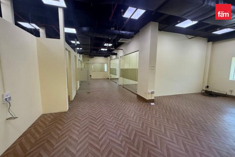 Tindahan sa Al Furjan, Dubai, UAE 225.5 sq.m. № 740307 - larawan 4