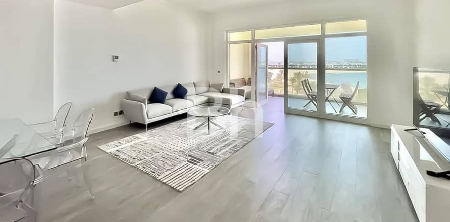 Appartement à Palm Jumeirah, Dubai, EAU: 1 chambre, 106 m2 № 643606