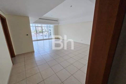 Apartment in Jumeirah Lake Towers, Dubai, UAE 2 bedrooms, 183 sq.m. № 643607 - photo 3