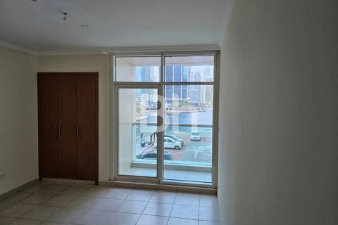 Apartment in Jumeirah Lake Towers, Dubai, UAE 2 bedrooms, 183 sq.m. № 643607 - photo 6