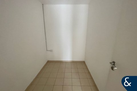 Apartmen di Town Square, Dubai, UAE 3 bilik tidur, 223 meter persegi № 668083 - foto 15
