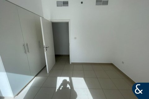 Apartmen di Town Square, Dubai, UAE 3 bilik tidur, 223 meter persegi № 668083 - foto 13