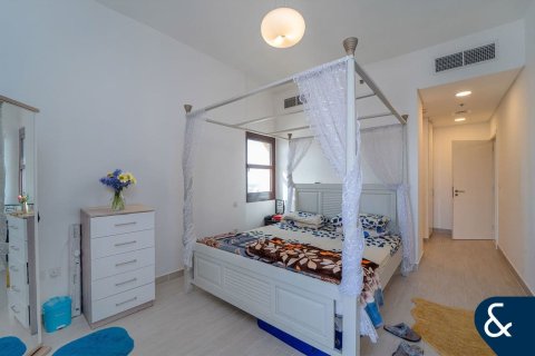 Apartment til leje i Jumeirah Golf Estates, Dubai, UAE 2 soveværelser, 133 kvm № 668082 - foto 11