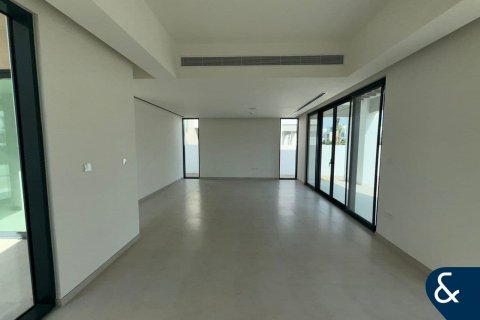 Villa en alquiler en Arabian Ranches 3, Dubai, EAU 4 dormitorios, 459 m2 № 668168 - foto 5