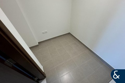 Apartment in Al Wasl, Dubai, UAE 2 bedrooms, 125 sq.m. № 668084 - photo 9