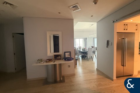 Leilighet til leie i Dubai Marina, Dubai, Emiratene 4 soverom, 242 kvm Nr. 689023 - Foto 16