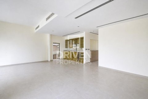 Βίλα σε Dubai Hills Estate, Dubai, ΗΑΕ 4 υπνοδωμάτια, 412.12 τ.μ. Αρ. 768367 - φωτογραφία 3