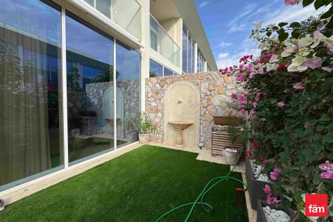 Casa urbana para venda em Dubai, EAU 2 quartos, 79.3 m2 № 669680 - foto 2