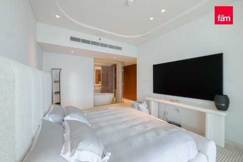 Huoneisto Palm Jumeirah, Dubai, Arabiemiraatit 3 makuuhuonetta, 165.3 m2 № 669685 - kuva 12
