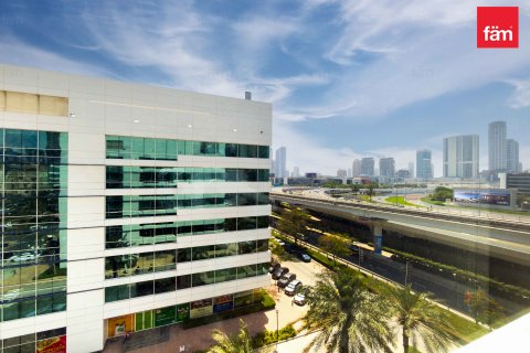 Office in Sheikh Zayed Road, Dubai, UAE 253 sq.m. № 711458 - photo 13