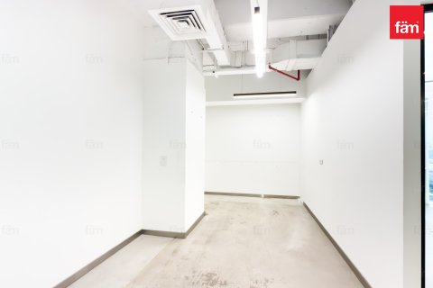 Office in Sheikh Zayed Road, Dubai, UAE 253 sq.m. № 711458 - photo 10
