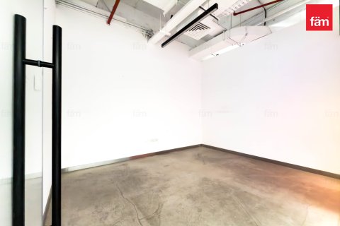 Office in Sheikh Zayed Road, Dubai, UAE 253 sq.m. № 711458 - photo 15