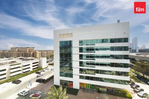 Office in Sheikh Zayed Road, Dubai, UAE 253 sq.m. № 711458 - photo 14