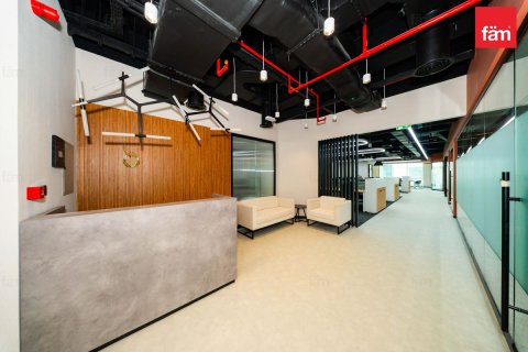 Iroda itt: Sheikh Zayed Road, Dubai, EAE, 253 m², azonosító: 711458