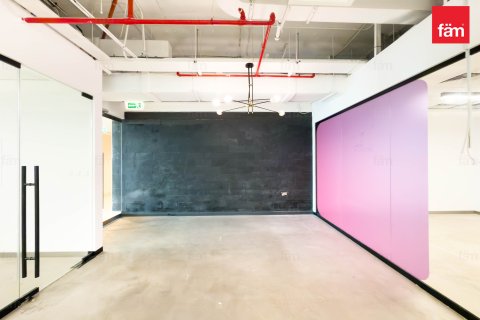 Office in Sheikh Zayed Road, Dubai, UAE 253 sq.m. № 711458 - photo 7