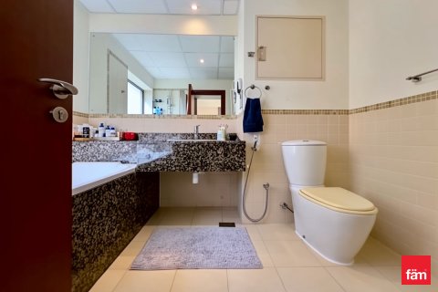 Appartement te huur in Dubai, VAE 2 slaapkamers, 117.8 vr.m., nr 705749 - foto 16