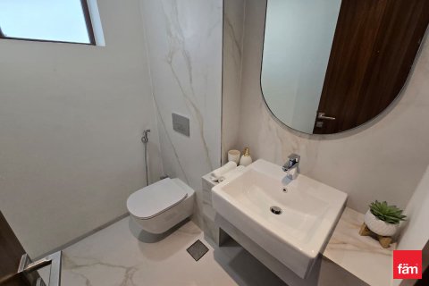 Radový dom v Dubai, SAE 4 spálne, 192.5 m2 č. 659087 - Fotografia 17