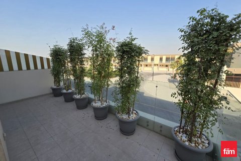 Radový dom v Dubai, SAE 4 spálne, 192.5 m2 č. 659087 - Fotografia 19