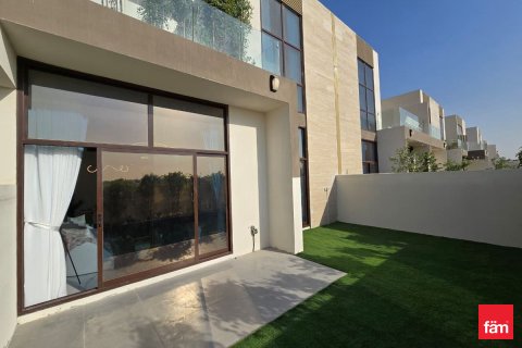 Radový dom v Dubai, SAE 4 spálne, 192.5 m2 č. 659087 - Fotografia 13