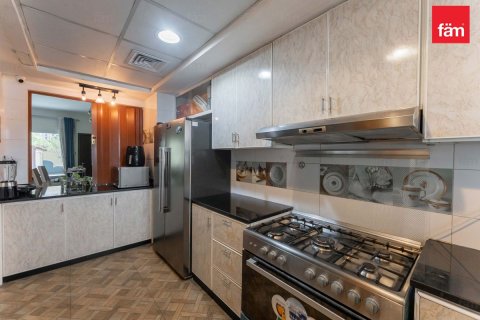 Řadový dům v Dubai, SAE 5 ložnice, 158.9 m² Č.: 659090 - fotografie 6