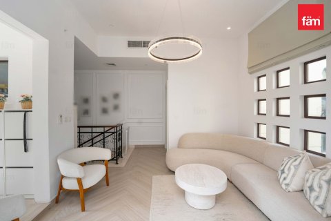 Radhus till försäljning i Dubai, UAE 4 sovrum, 309.4 kvm Nr. 659089 - fotografi 12