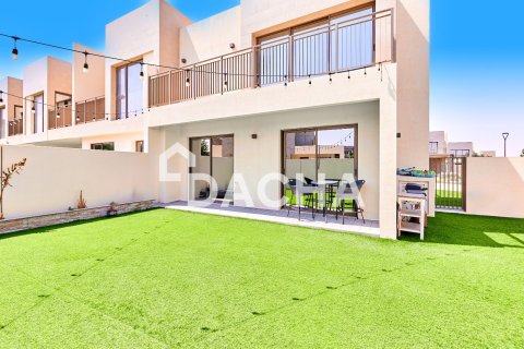 ویلا در Dubai South (Dubai World Central)، Dubai ، امارات متحده عربی 4 خوابه ، 237 متر مربع.  شماره 707844