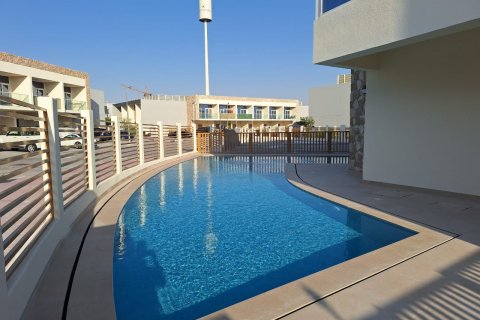 Kamienica na sprzedaż w Dubai Land, Dubai, ZEA 2 sypialnie, 124 mkw., nr 707840 - zdjęcie 25