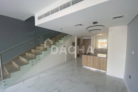 Kamienica na sprzedaż w Dubai Land, Dubai, ZEA 2 sypialnie, 124 mkw., nr 707840 - zdjęcie 16