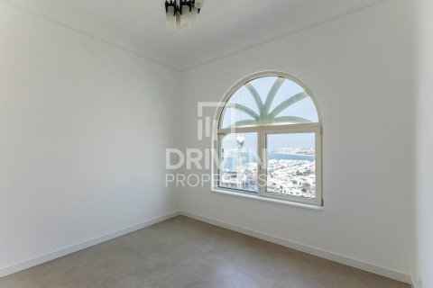 Apartment til leje i Palm Jumeirah, Dubai, UAE 3 soveværelser, 203 kvm № 654810 - foto 10