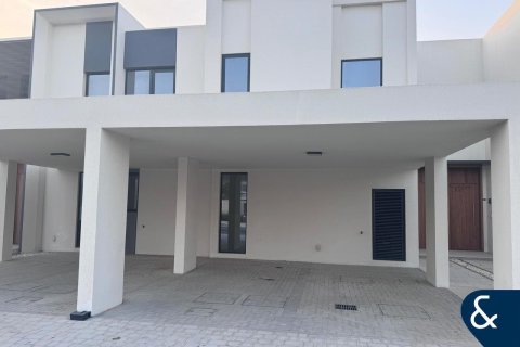 Villa til salgs i The Valley, Dubai, Emiratene 3 soverom, 191 kvm Nr. 666482 - Foto 2