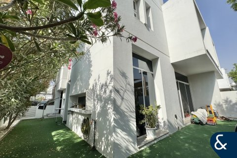 Townhouse di Mudon, Dubai, UEA 3 kamar tidur, 276 m2 nomor 668152 - foto 23