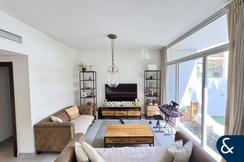 Townhouse di Mudon, Dubai, UEA 3 kamar tidur, 276 m2 nomor 668152 - foto 4