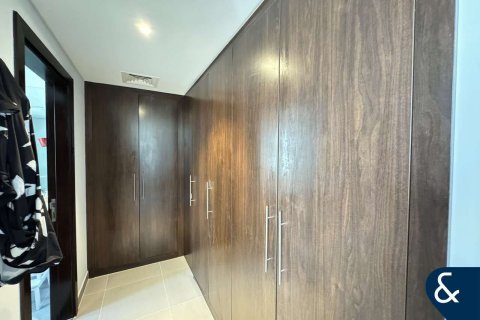 Townhouse di Mudon, Dubai, UEA 3 kamar tidur, 276 m2 nomor 668152 - foto 13